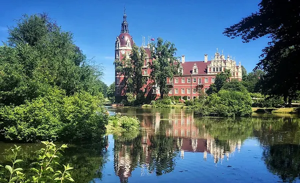 Border park landscape